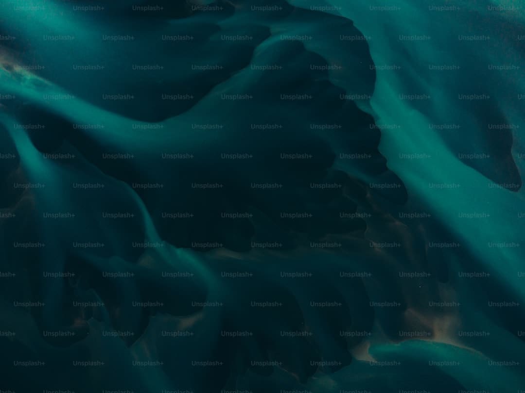 暑期“高薪兼职”圈套：从“轻松赚大钱”到沦为“电诈东西人”